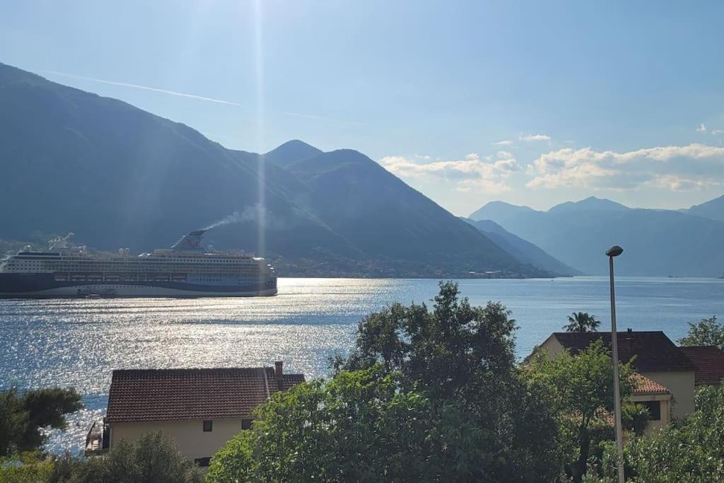 Majka Apartments Kotor Ngoại thất bức ảnh